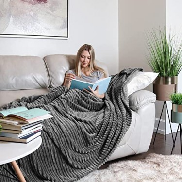  Lightweight Super Soft Fuzzy Luxury Bed Blanket 