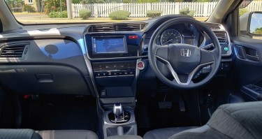 2016 Honda Grace Hybrid 