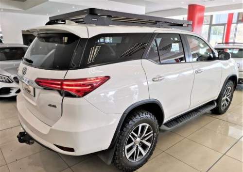 Toyota Fortuner 2.8 GD6 4x4 A/T