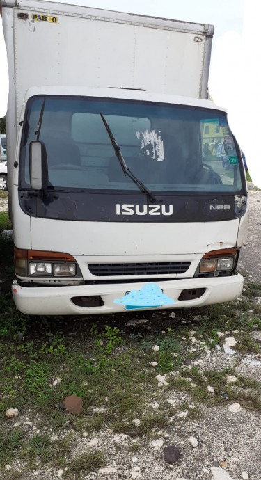  Isuzu Box Body Truck