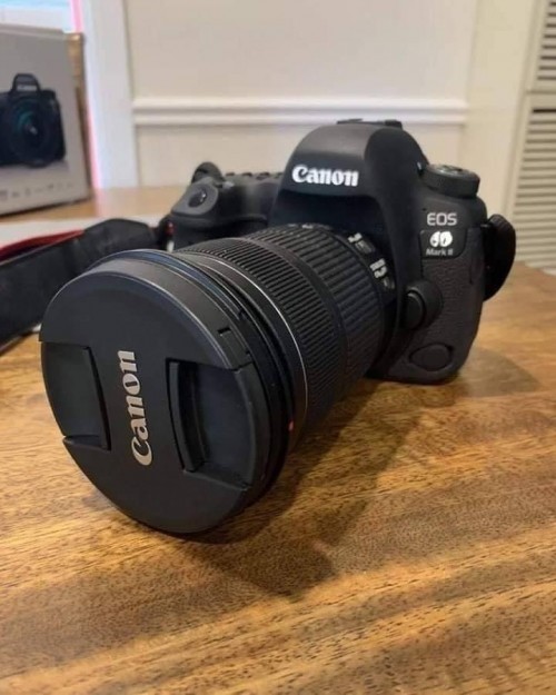 Brand New Canon 6D Mark II