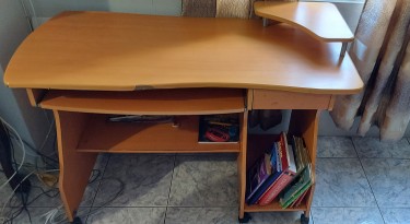 Used Computer Desk
