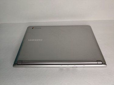 Samsung Chromebook XE303C12 11.6