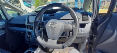 2012 Toyota Voxy