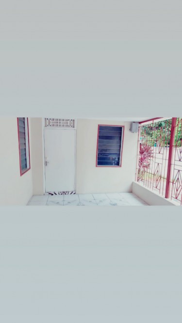 1 Bedroom (Shared House) -Constant Spring Rd. 