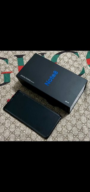 BRAND NEW IN BOX Samsung Galaxy Note 8