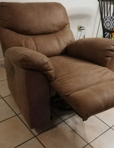 Ashley Electric Recliner Very Good Condition