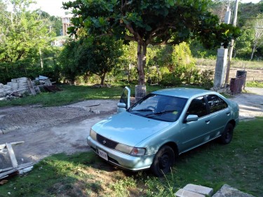 Nissan  Sunny For Sale In Tower Isle