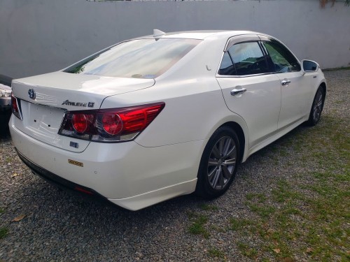Toyota Crown Athlete S 2016 Newly Imported