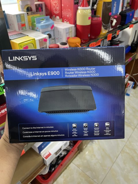 Linksys E900 N300 Router