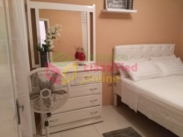 Calabar Mews 1 Bedroom Apt For Sale