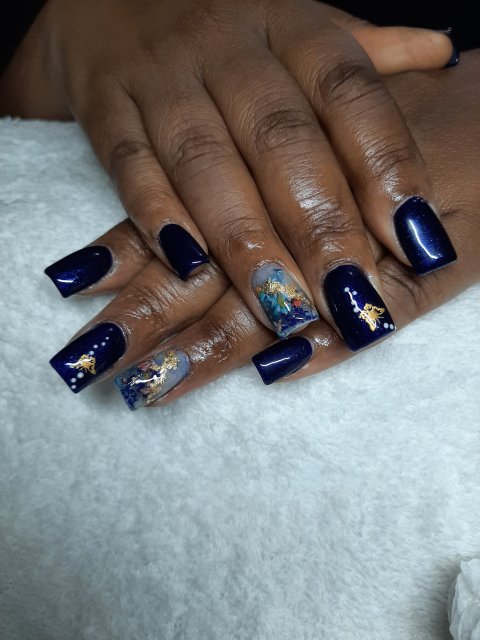 Nails Special