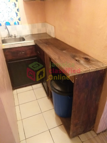 Semi Furnished 1 Bedroom Studio Apartment For Rent