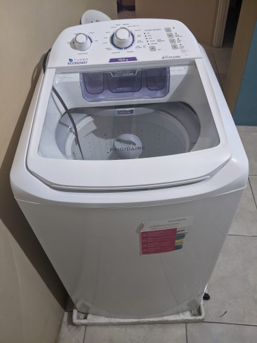 Frigidaire Washing Machine