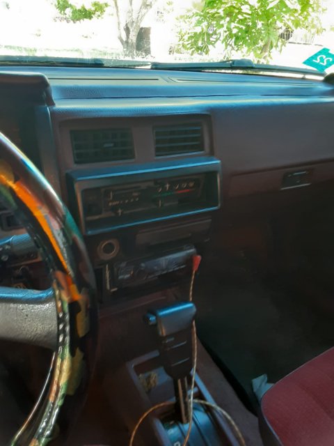 1989 Nissan Pick Up