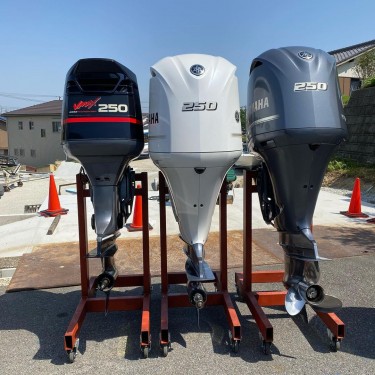 We Sell NEW And USED MODEL OF OUTBOARD MOTOR ENGIN