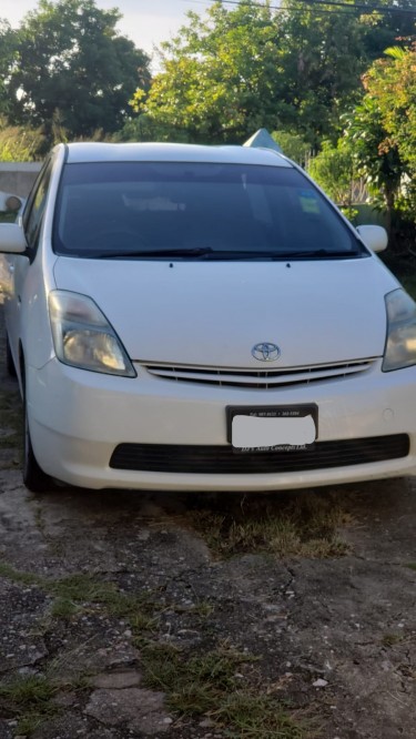 2011 Toyota Prius Hybrid For Sale