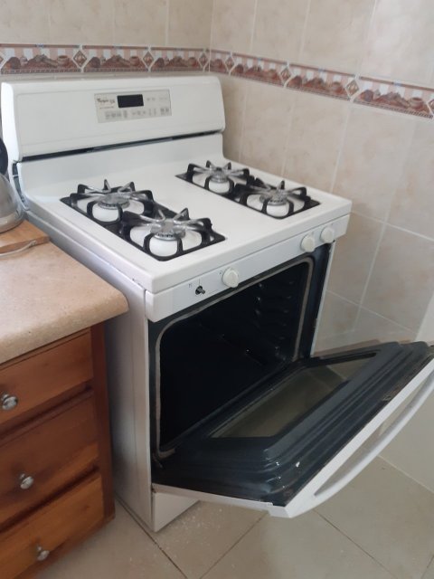 Whirlpool Gold Gas Stove
