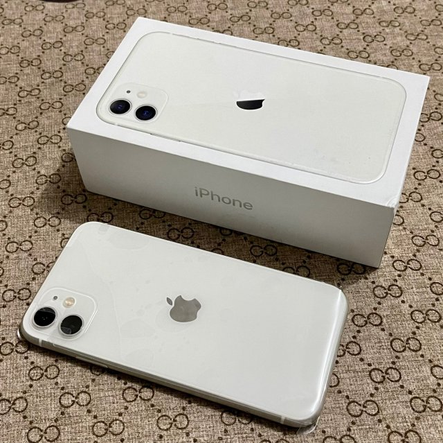Used IN Box IPhone 11