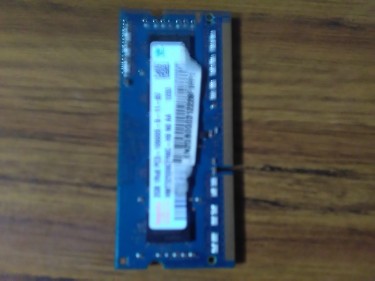 Laptop Memory Stick(each 2GB)