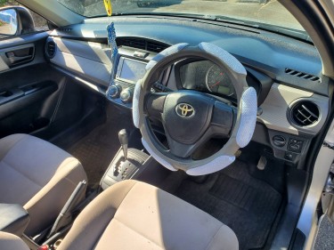 Toyota Axio 2013