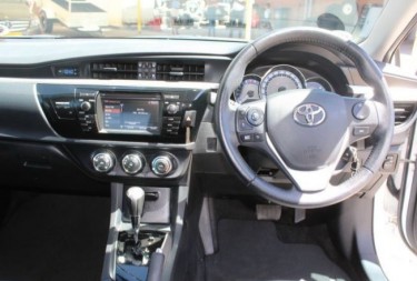 Toyota COROLLA 1.6 PRESTIGE CVT