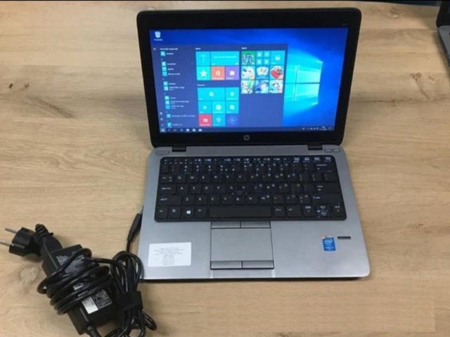 MINT CONDITION HP CHROMEBOOK 14