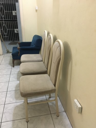 3 DINING CHAIRS