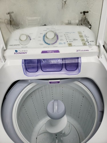 Frigidaire Washing Machine (10kg)