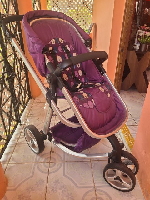 Happy Baby Luxury Stroller