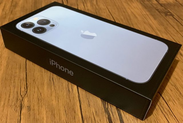 BRAND NEW Sealed IN BOX IPhone 13Pro Max