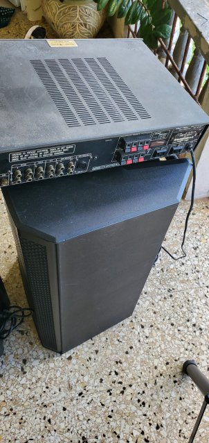 Rotel 1000 Amps