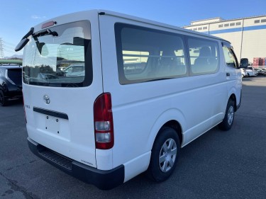 Used Toyota Regius Van 2014
