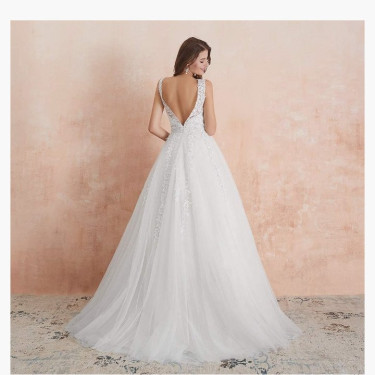 V- Neck Wedding Dress For Sale!!!