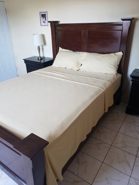 Queen Bed With Head Board And Mattress $90,000