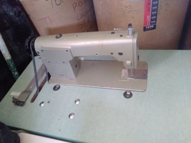 Industrial Heavy Duty Sewing Machine