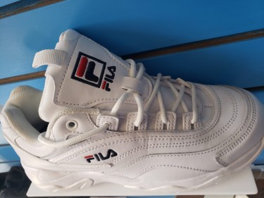 Flia Shoes
