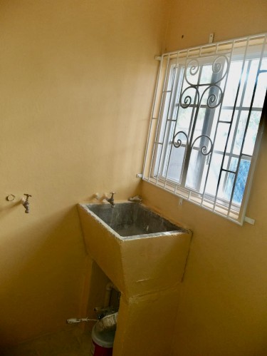 Renovated 3 Bedroom In Greater Portmore 