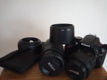 Nikon D5200 Camera