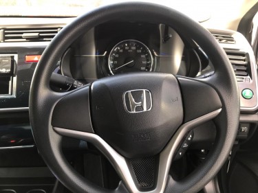 2016 Honda Grace Hybrid