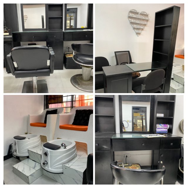 Nail And Hair Booth For Rent