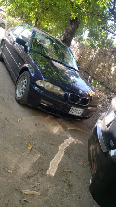 2001 BMW - Fully Serviced - Very Good Condition