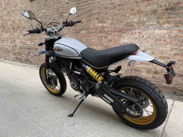2022 Ducati Standard Motorcycle