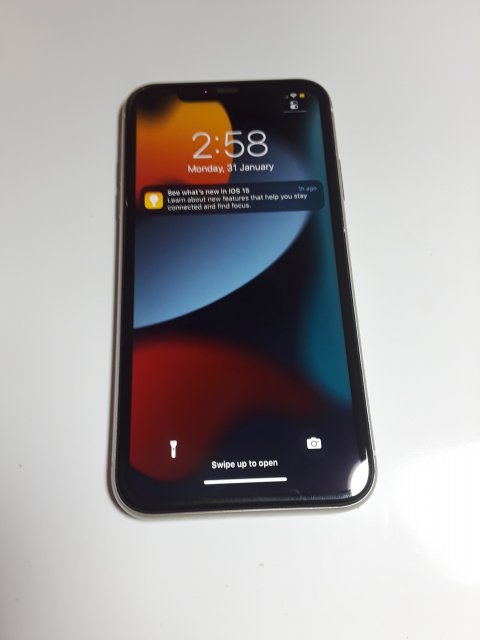 IPhone 11 - Unlocked