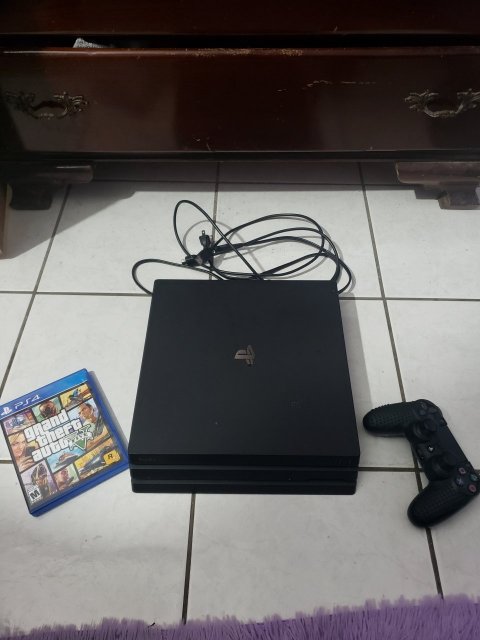 Playstation 4 Pro Version