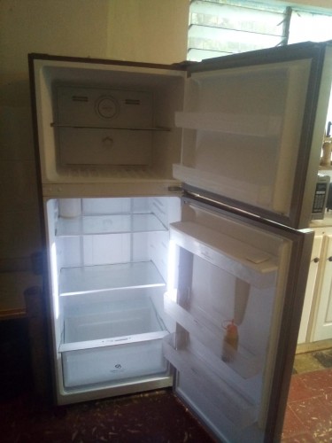 Package Deals 1refrigerator, 1 Tv, 1 Microwave, 1 