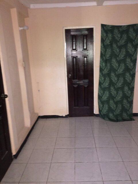 1 Bedroom With Shared Facilities