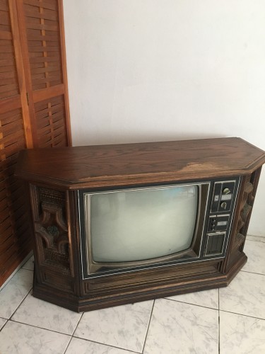 TV STAND WITH BUILT IN TV 