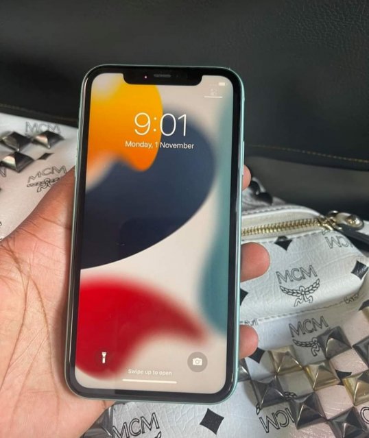 Faily New IPhone 11 Factory Unlocked