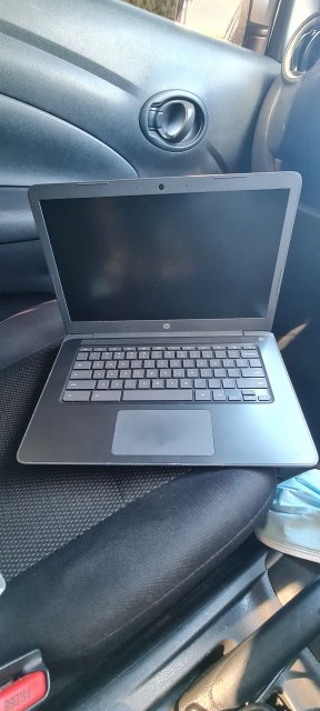 HP Chromebook - 14-db0023dx